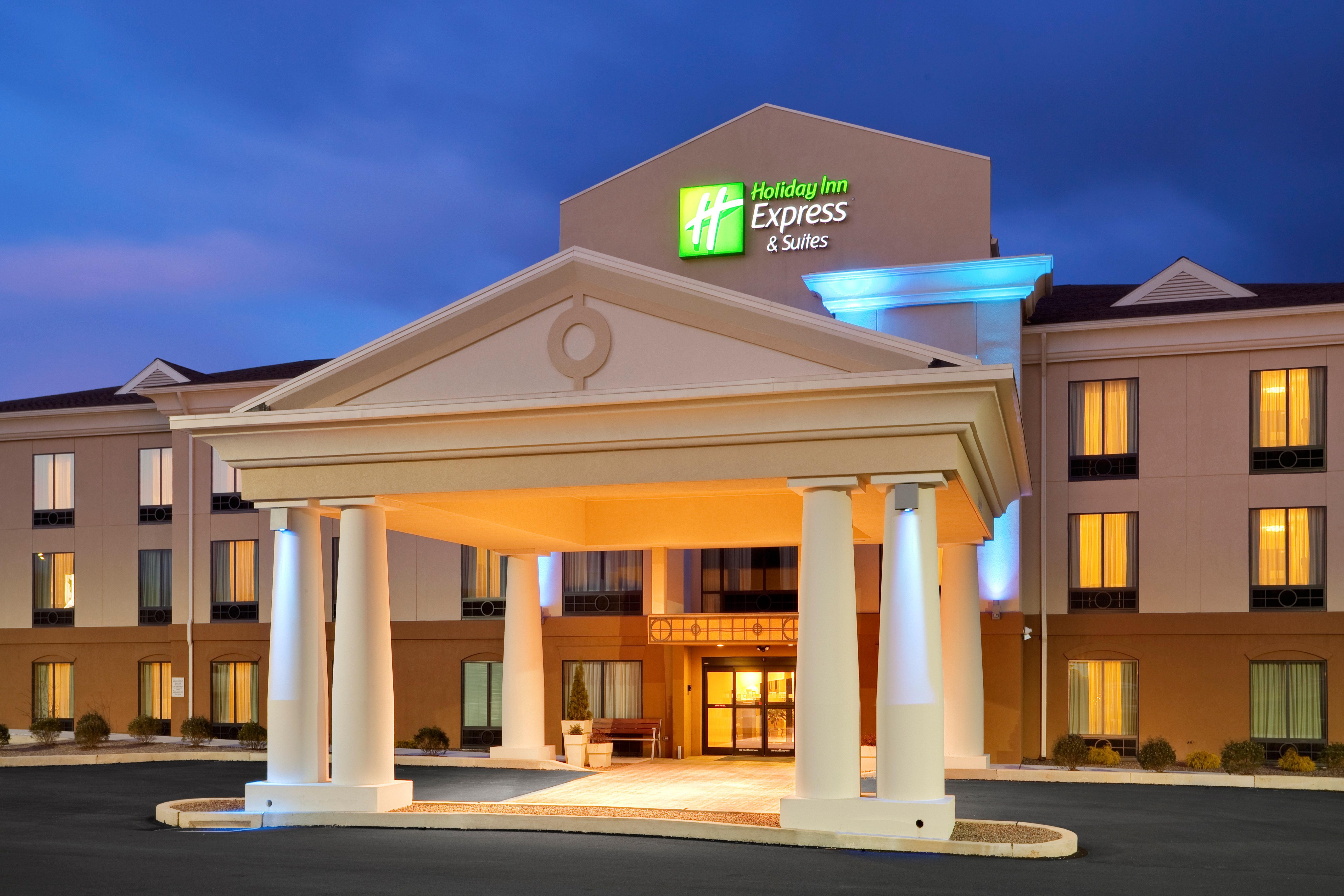 Holiday Inn Express Hotel & Suites Lebanon By Ihg Exteriör bild
